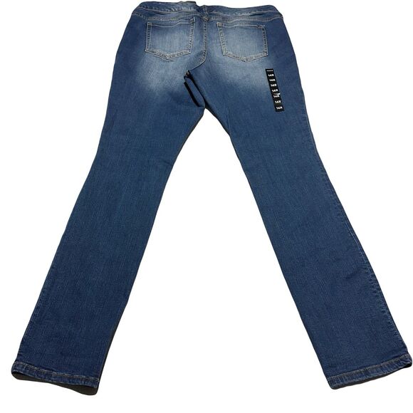 Torrid Premium Denim Boyfriend Jeans Size 14 R Blue NWT - Picture 7 of 11